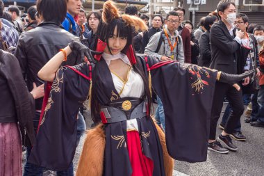 Osaka / Japonya - 18 Mart 2018: Nipponbashi Street Festa, renkli kostüm ve anime festivali her Mart ayında Japonya 'nın Osaka kentinde düzenlenir. Dünyanın en büyük kostüm etkinliklerinden biri.