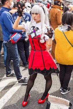 Osaka / Japonya - 18 Mart 2018: Nipponbashi Street Festa, renkli kostüm ve anime festivali her Mart ayında Japonya 'nın Osaka kentinde düzenlenir. Dünyanın en büyük kostüm etkinliklerinden biri.
