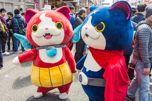 Osaka / Japonya - 18 Mart 2018: Nipponbashi Street Festa, renkli kostüm ve anime festivali her Mart ayında Japonya 'nın Osaka kentinde düzenlenir. Dünyanın en büyük kostüm etkinliklerinden biri.