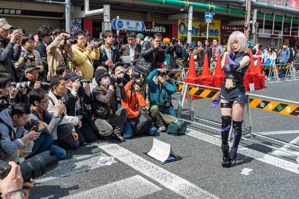 Osaka / Japonya - 18 Mart 2018: Nipponbashi Street Festa, renkli kostüm ve anime festivali her Mart ayında Japonya 'nın Osaka kentinde düzenlenir. Dünyanın en büyük kostüm etkinliklerinden biri.