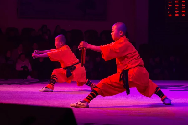 Shaolin Luoyang Henan Province China 2016 Shaolin Kung Demonstration Young — 스톡 사진