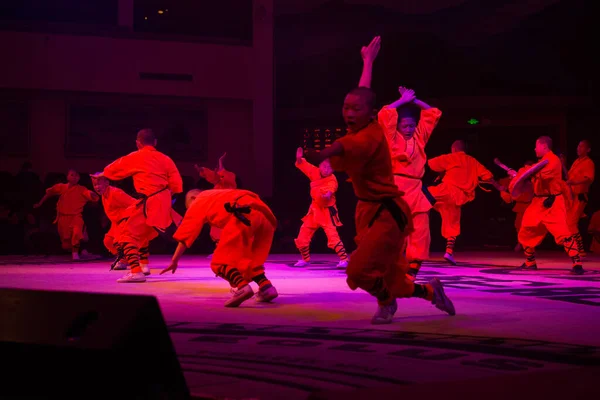 Shaolin Luoyang Província Henan China Janeiro 2016 Demonstração Shaolin Kung — Fotografia de Stock