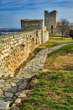 Sırbistan 'ın başkenti Belgrad' daki tarihi Belgrad Kalesi ve Kalemegdan parkı