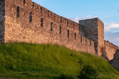 Sırbistan 'ın başkenti Belgrad' daki Kalemegdan parkındaki tarihi Belgrad Kalesi