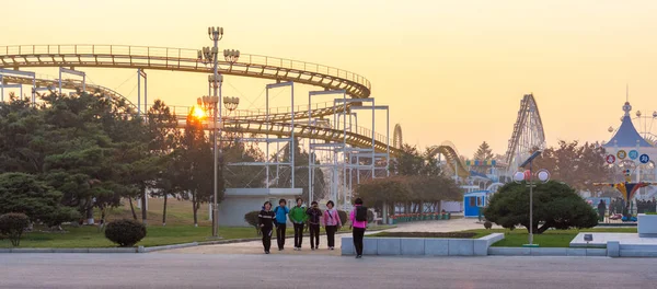 Pyongyang Dpr Corea Noviembre 2015 Parque Atracciones Mangyongdae Funfair Ubicado —  Fotos de Stock