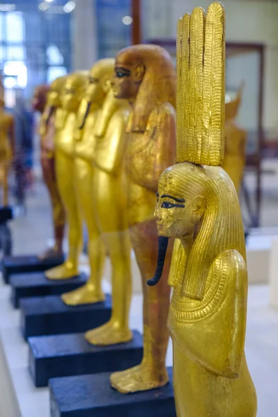 Каир Египет Мая 2019 Года Золотые Статуэтки Изображением Фараона Музей — стоковое фото