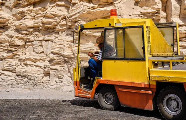 Luxor Egypt May 2019 Tuf Tuf Little Electrical Train Car — Stock Photo, Image