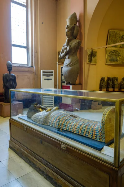 Kairo Ägypten Mai 2019 Altägyptische Sarkophage Und Mumiensärge Ägyptischen Altertumsmuseum — Stockfoto