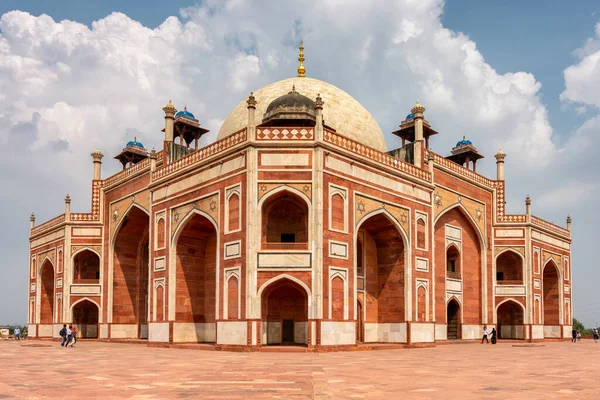 Humayun\'s tomb, mausoleum of the Mughal Emperor Humayun in New Delhi, India