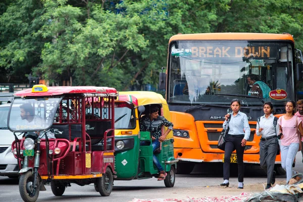 New Delhi Indie Września 2019 Ruch Ulicach Delhi Autobusem Publicznym — Zdjęcie stockowe