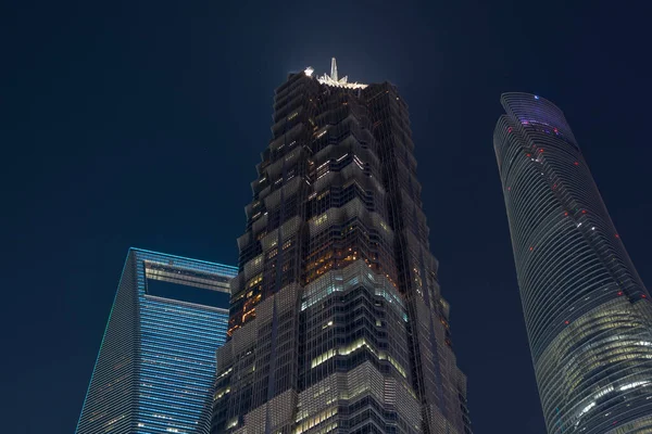 Shanghai China Juli 2015 Nachtzicht Shanghai Wolkenkrabbers Pudong Nieuw Gebied — Stockfoto