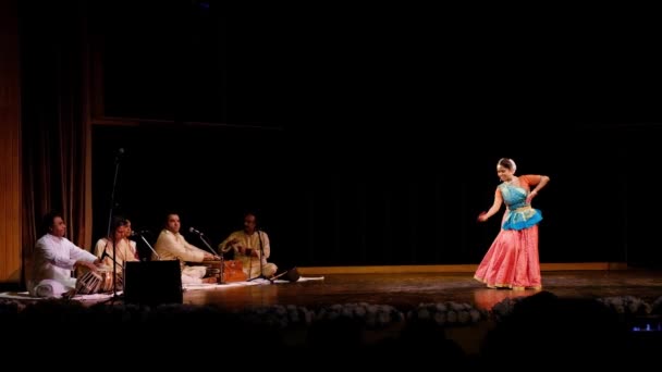 Nova Deli Índia Setembro 2019 Apresentação Clássica Dança Indiana Kathak — Vídeo de Stock