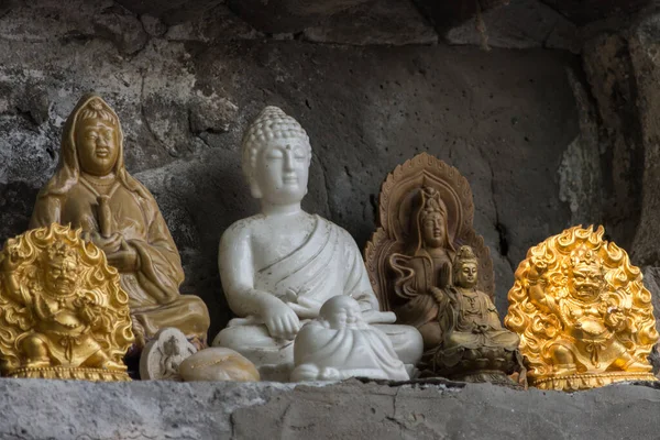 Sošky Buddhistických Božstev Buddhistickém Komplexu Osm Velkých Chrámů Badachu Parku — Stock fotografie