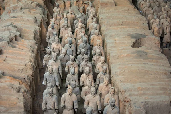 Terracotta Army, excavated terracotta sculptures depicting the armies of the first Emperor of unified China Qin Shi Huang at his burial place in Xian, China — Stock Image Terracotta Army Excavated Terracotta Sculptures Depicting Armies First Emperor Unified Royalty Free Stock Photos