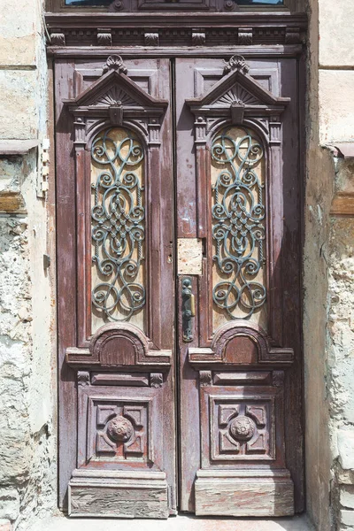Старинные Деревянные Двери Старом Таунхаусе — стоковое фото