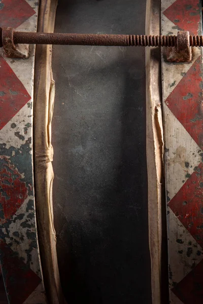 Eski davul, yakın çekim.