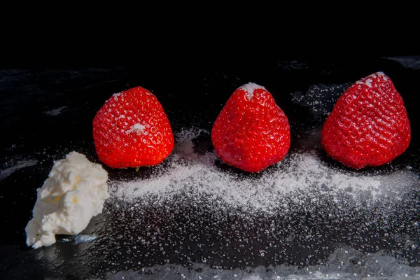 Rote Frische Erdbeeren Aus Nächster Nähe — Stockfoto