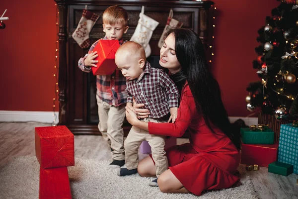 Kerst familie portret thuis — Stockfoto