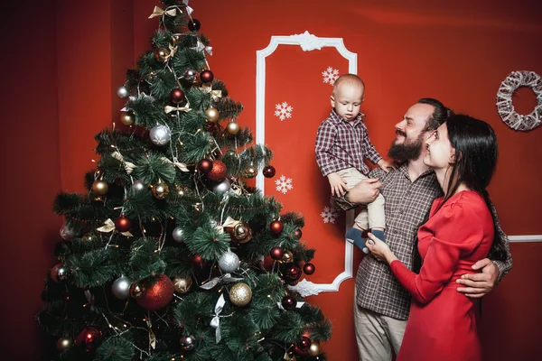Evde Noel aile portresi — Stok fotoğraf