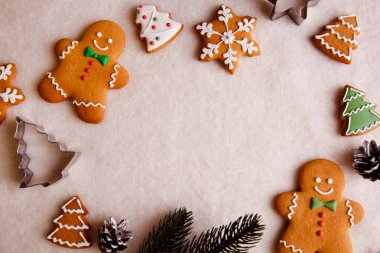 Zencefilli çöreklerle Noel geçmişi