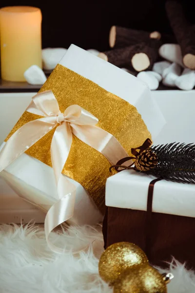 Belle scatole regalo di Natale — Foto Stock