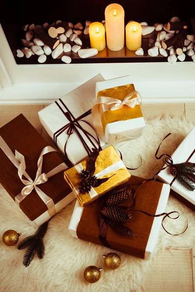Belle scatole regalo di Natale — Foto Stock