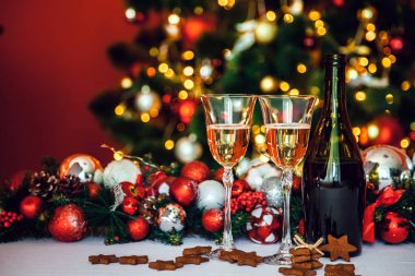  İki Stemware şampanya