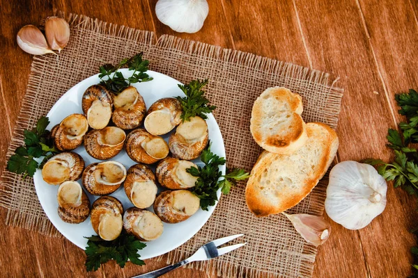 Escargots de bourgogne - Schnecken — Stockfoto