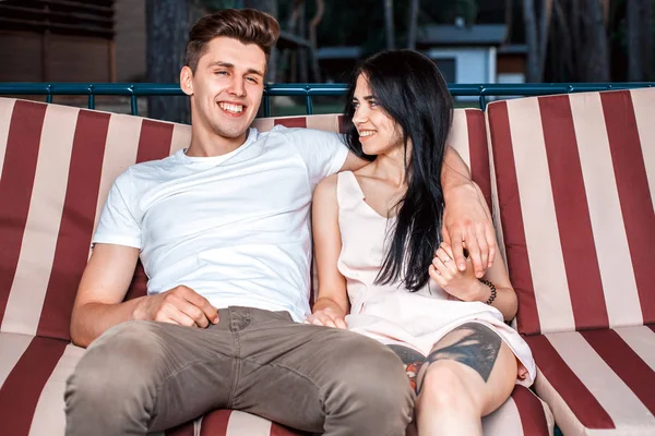 Beautiful young couple during a romantic date — Stock Photo, Image