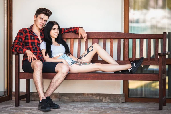 Beautiful young couple during a romantic date — Stock Photo, Image