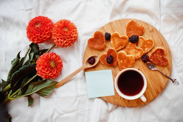 Hausgemachtes Frühstück oder Brunch — Stockfoto