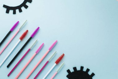 Fırça kirpik, tarak