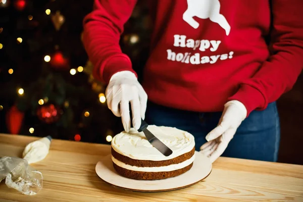 Girl Christmas Red Sweater Home Prepares Cake Festive Table Family — Stock Photo, Image
