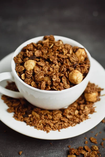 Granola Vit Kopp Grå Tabellbakgrund Begreppet Hälsosam Kost — Stockfoto