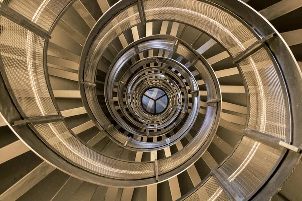 Moderne Wendeltreppe Aus Metall Touristengebäude City Tower Innsbruck — Stockfoto