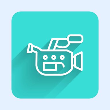 Beyaz çizgi sinema kamerası ikonu uzun gölgeli izole edilmiş. Video kamera. Film tabelası. Film projektörü. Yeşil kare düğmesi. Vektör İllüstrasyonu