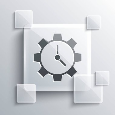 Gri Zaman Yönetimi simgesi gri arkaplanda izole edildi. Saat ve vites tabelası. Üretkenlik sembolü. Kare cam paneller. Vektör İllüstrasyonu