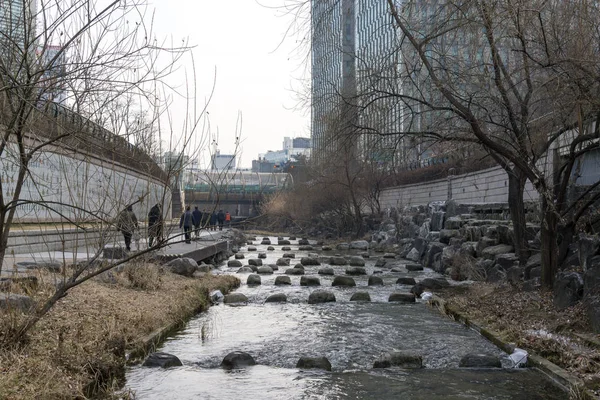 Cheonggyecheon zimą — Zdjęcie stockowe