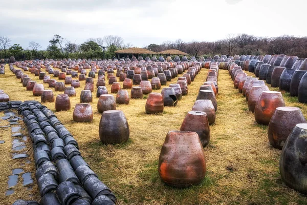 Koreański garnki kamiennych park — Zdjęcie stockowe