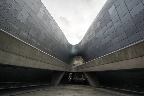 Dongdaemun projekt plaza — Zdjęcie stockowe