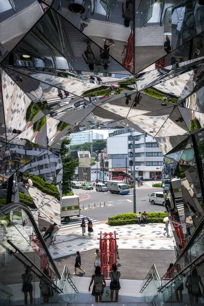 Tokyu fesza omotesi harajuu entrance — стоковое фото