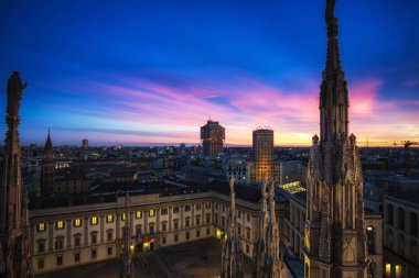 Milano Duomo çatı