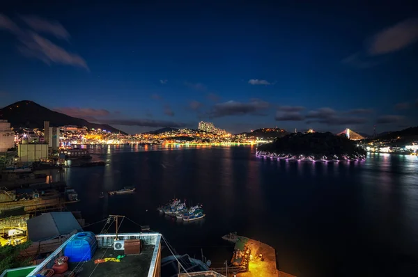 Yeosu cidade à noite — Fotografia de Stock