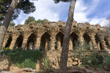 Park guell sütunlar ve viyadük
