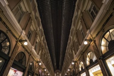Galeries mısınız saint hubert cam tavan
