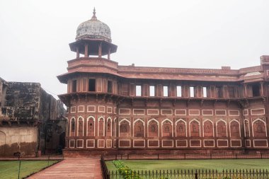 agra fort jahangiri mahal