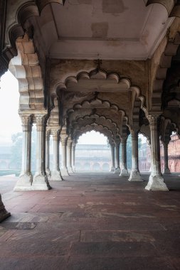 Agra fort diwan olduğumu   