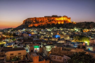 mehrangarh fort sunset lit up