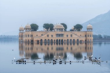 Alacakaranlıkta Jal Mahal