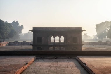 Zafar Mahal Kırmızı Kalesi